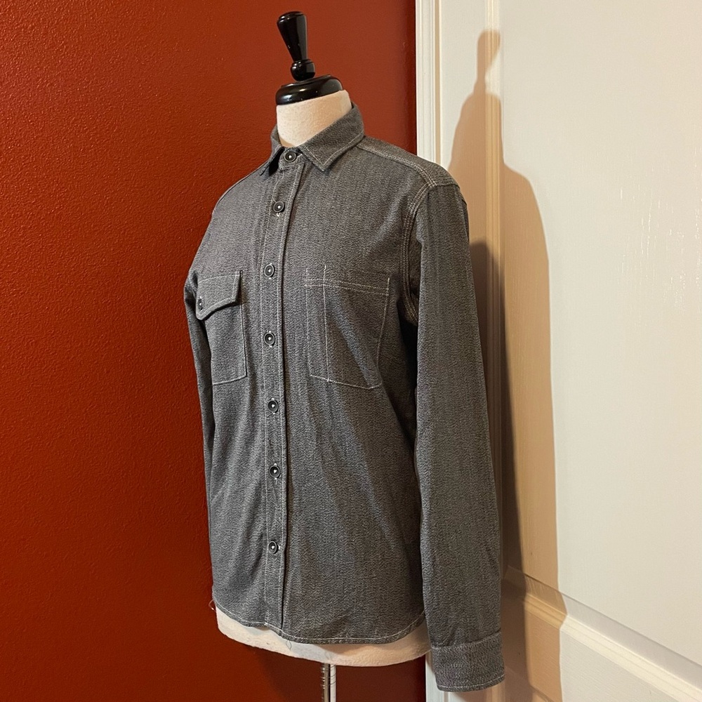 Taylor Stitch Men’s The Utility Salt & Pepper Chambray Button Down‎ Work Shirt